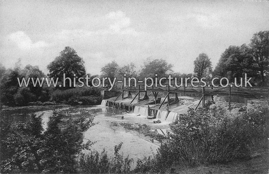 Beeleigh Weir, Essex. c.1905